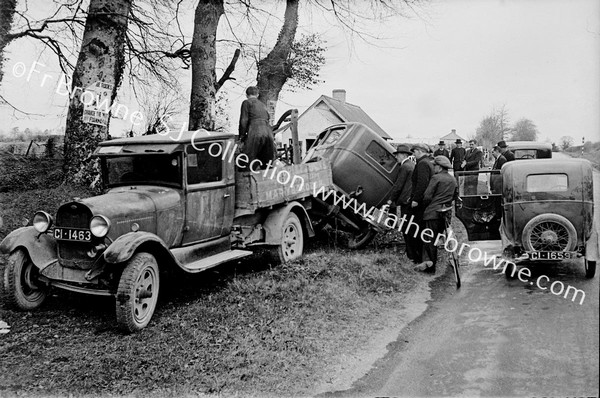 MOTOR ACCIDENT ON MAIN NATIONAL ROAD AT NEW INN HOISTING CAR